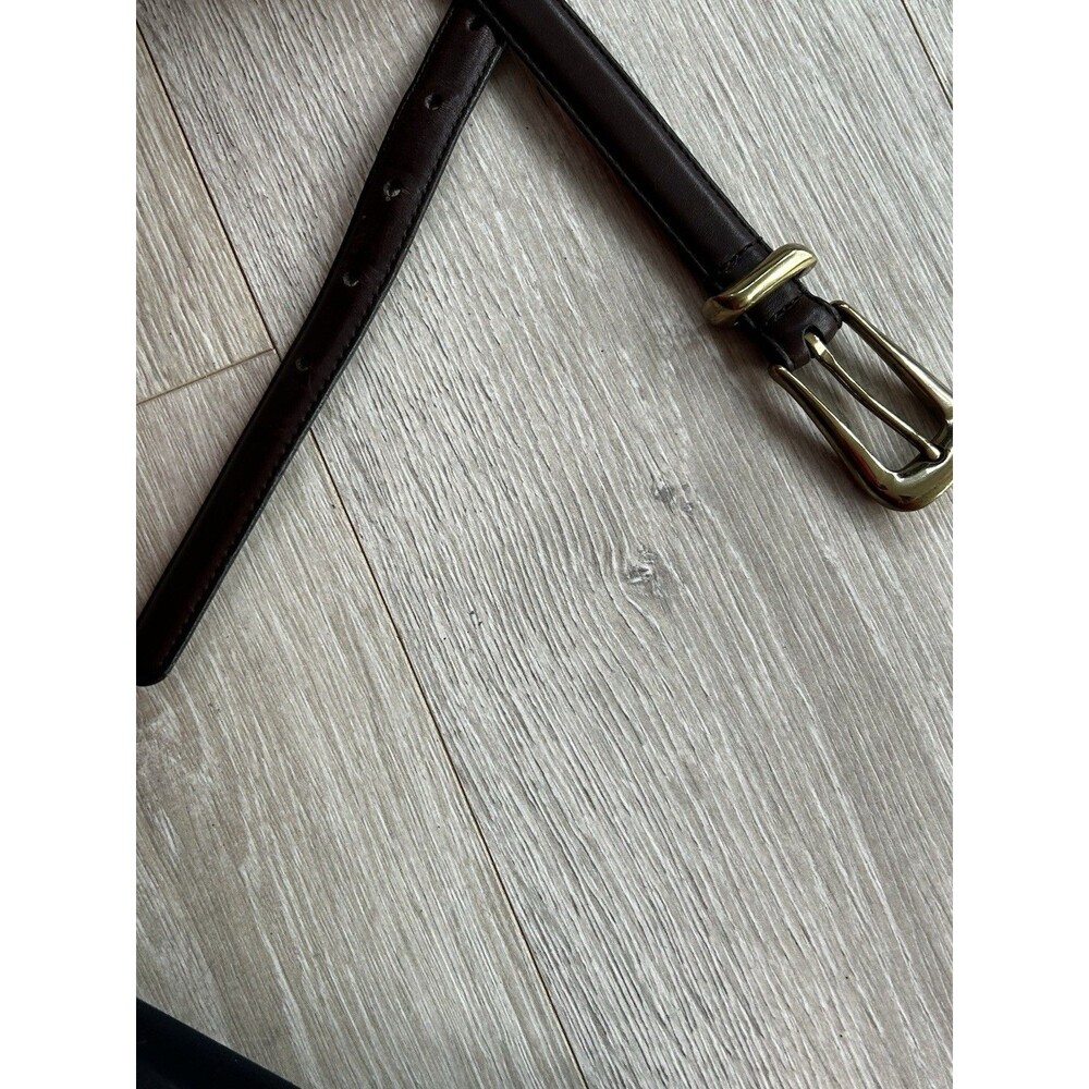 Women's Coach Belt Size Medium Brown Genuine Leather Solid Brass Buckle Preppy - Picture 4 of 7